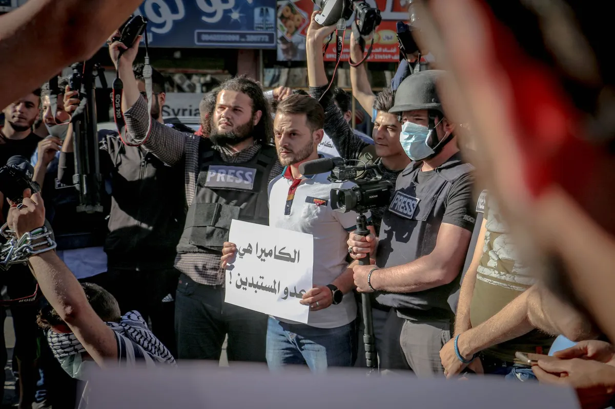 journalists protesting