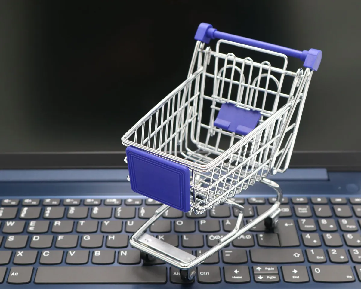 e-commerce platform shopping