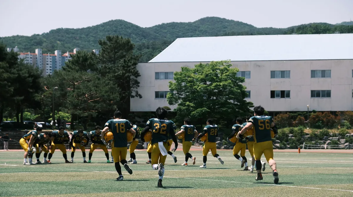college athletes training