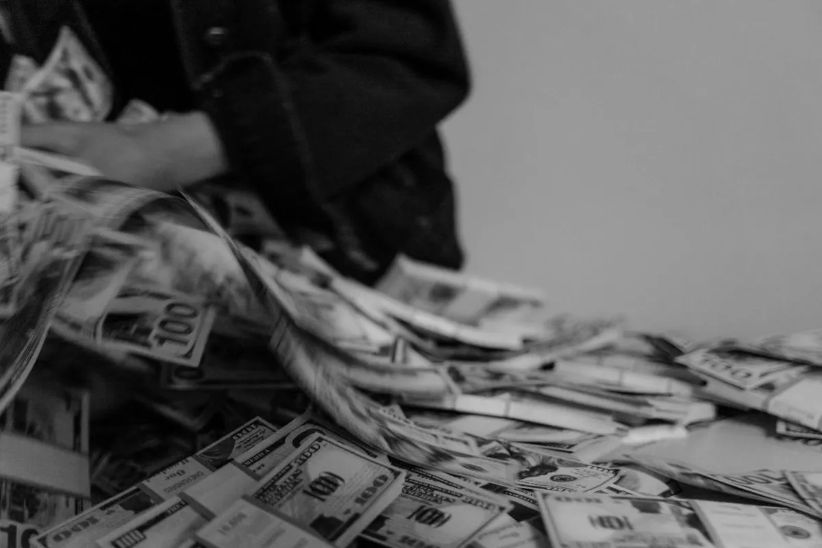 Contractor Faces Charges for $188K Fraud Scheme Using Fake Lien Waivers Contractor Faces Charges for $188K Fraud Scheme Using Fake Lien Waivers