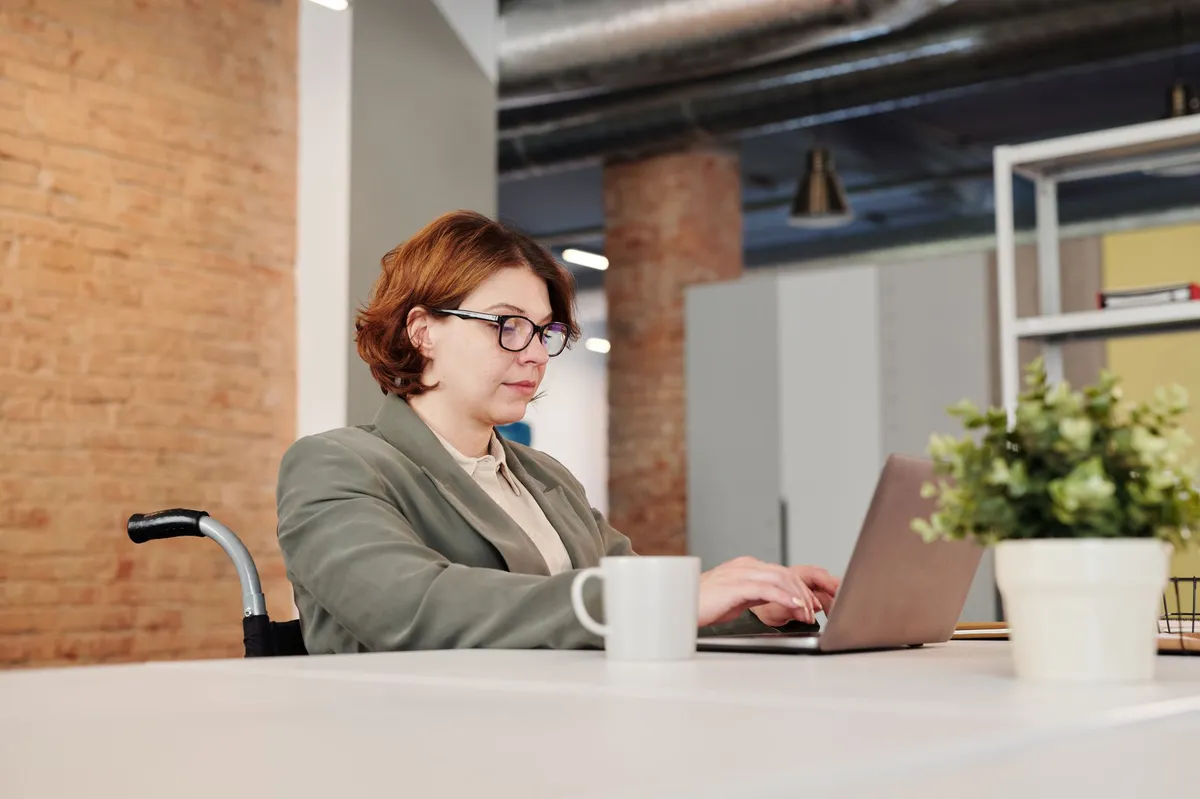 disabled lawyer working remotely