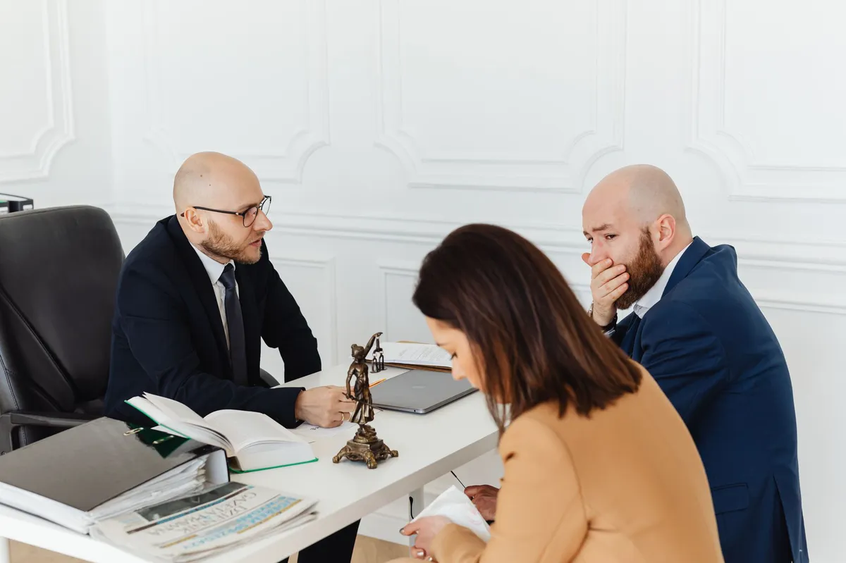 legal advice meeting