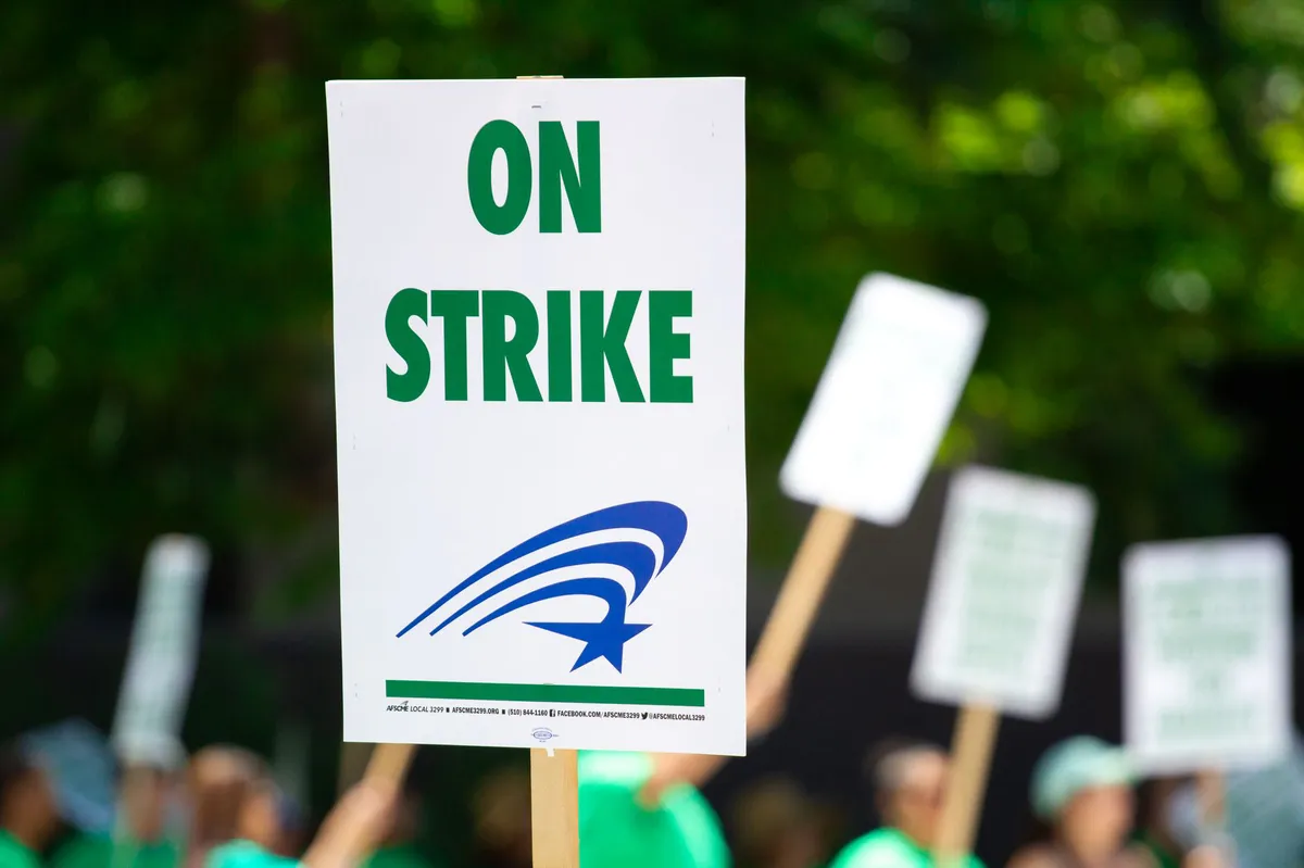 healthcare workers striking
