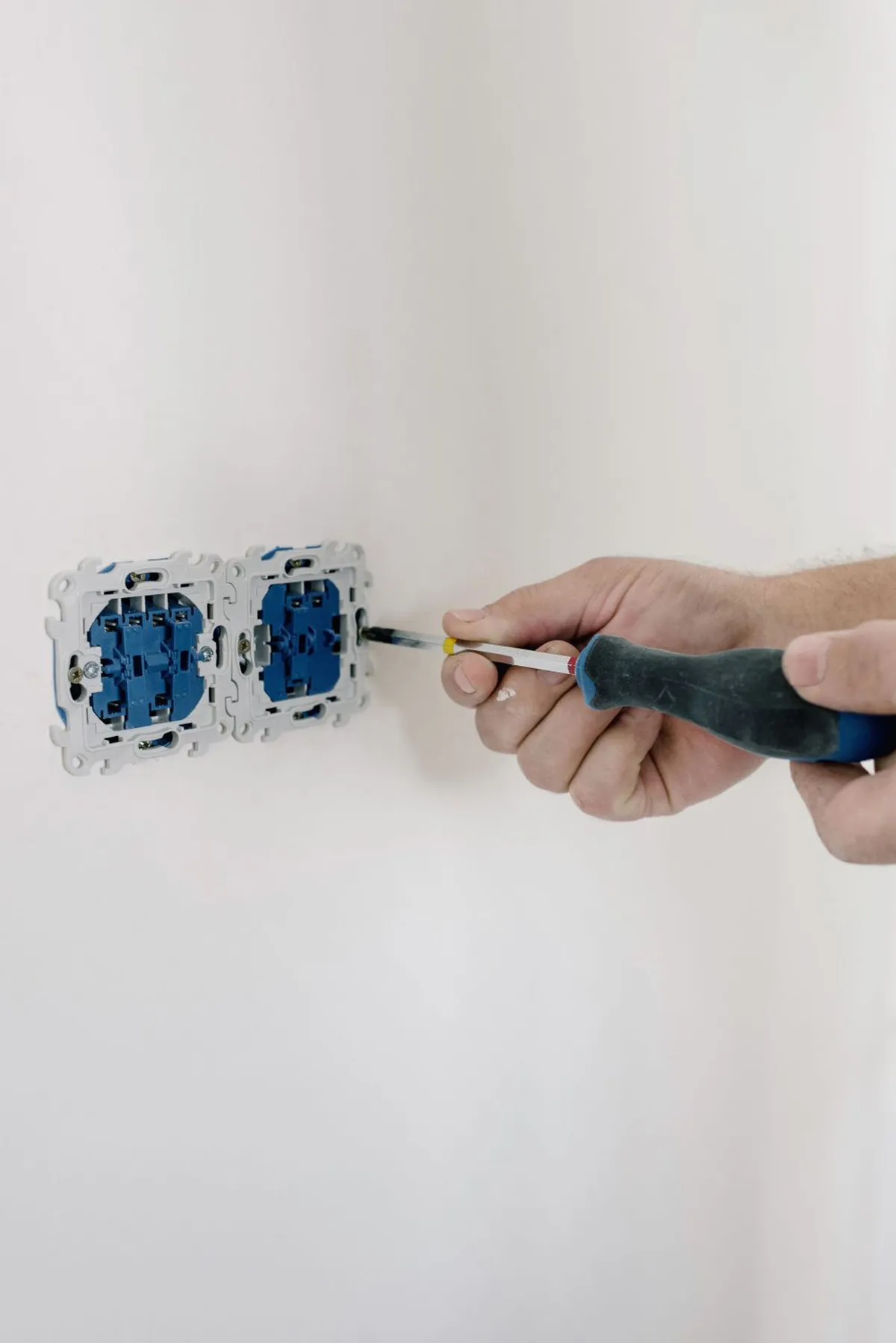 Electrician's Lawsuit Highlights Harassment in the Construction Industry