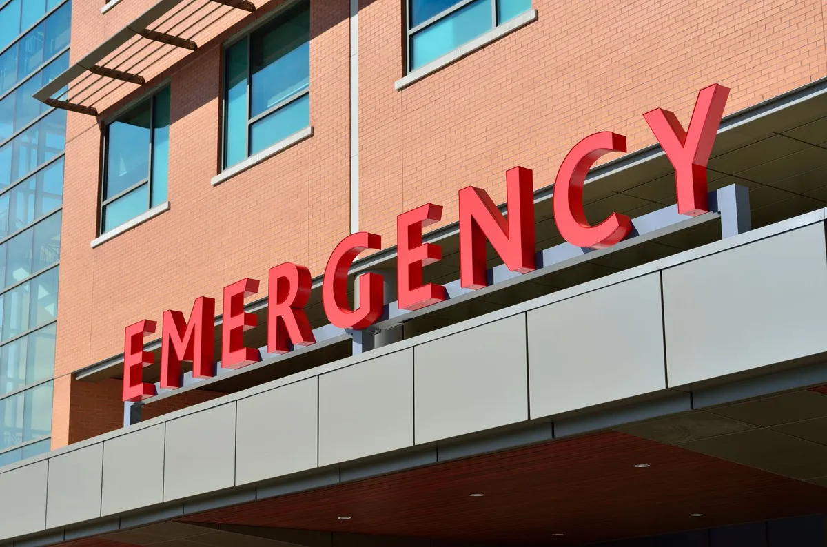 crowded emergency room
