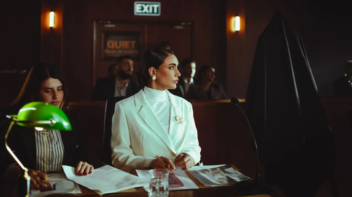 courtroom judges deliberation