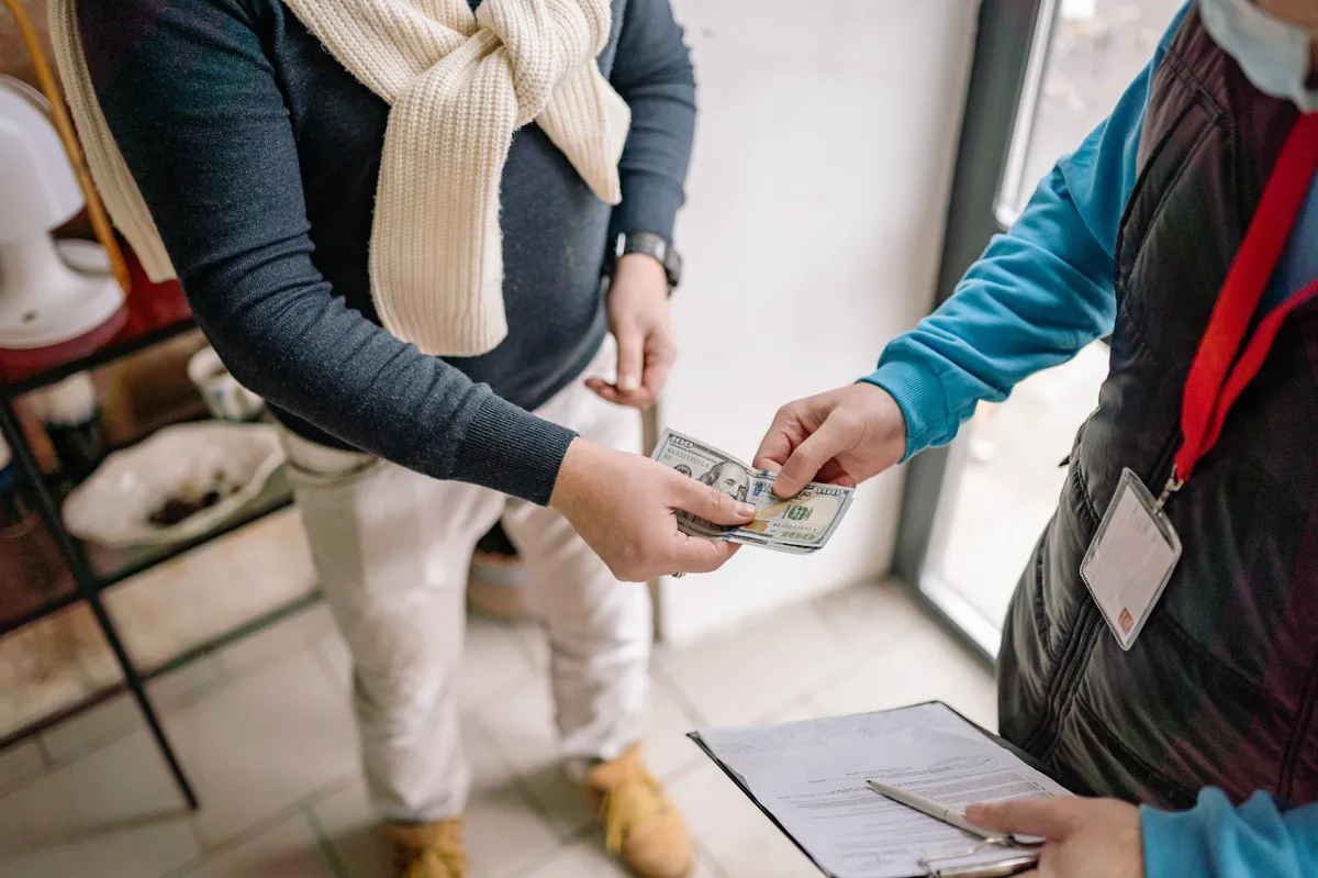 Ninth Circuit Rejects FinCEN's Cash Reporting Rule for Border Businesses Ninth Circuit Rejects FinCEN's Cash Reporting Rule for Border Businesses