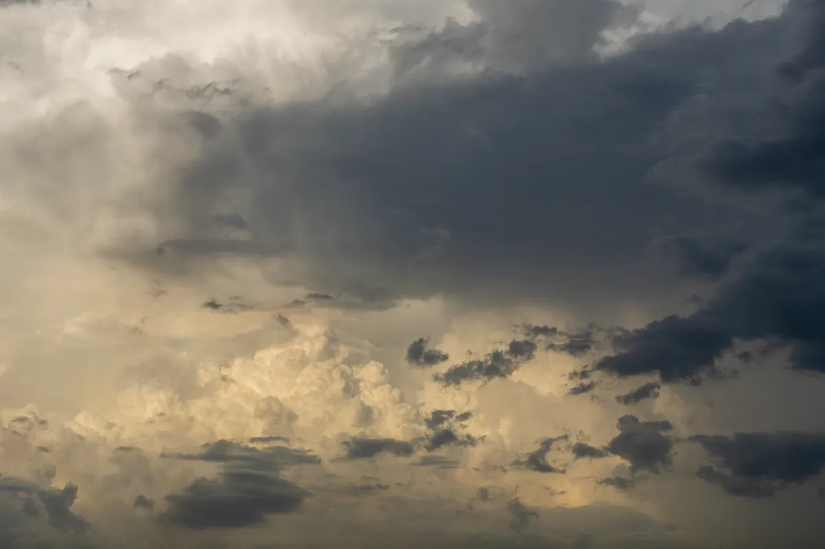 thunderstorm clouds