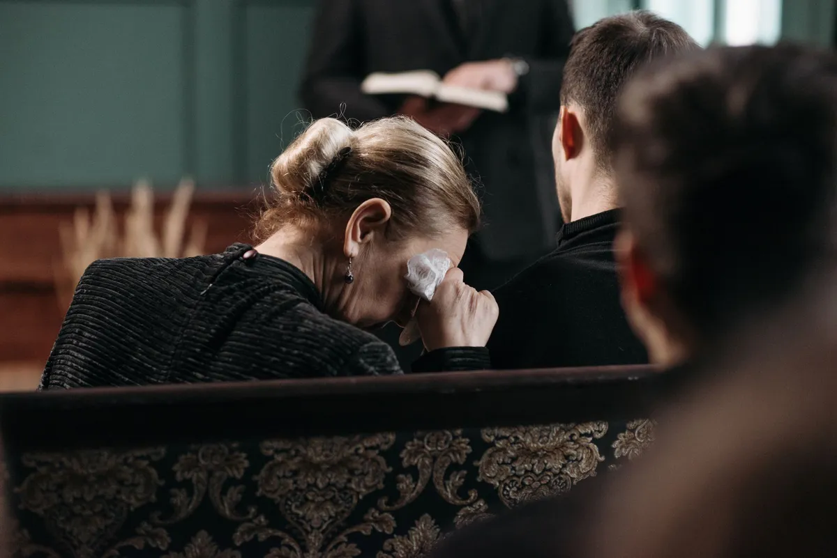 grieving family