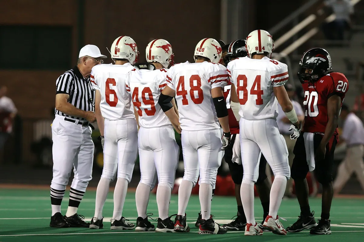 high school football game