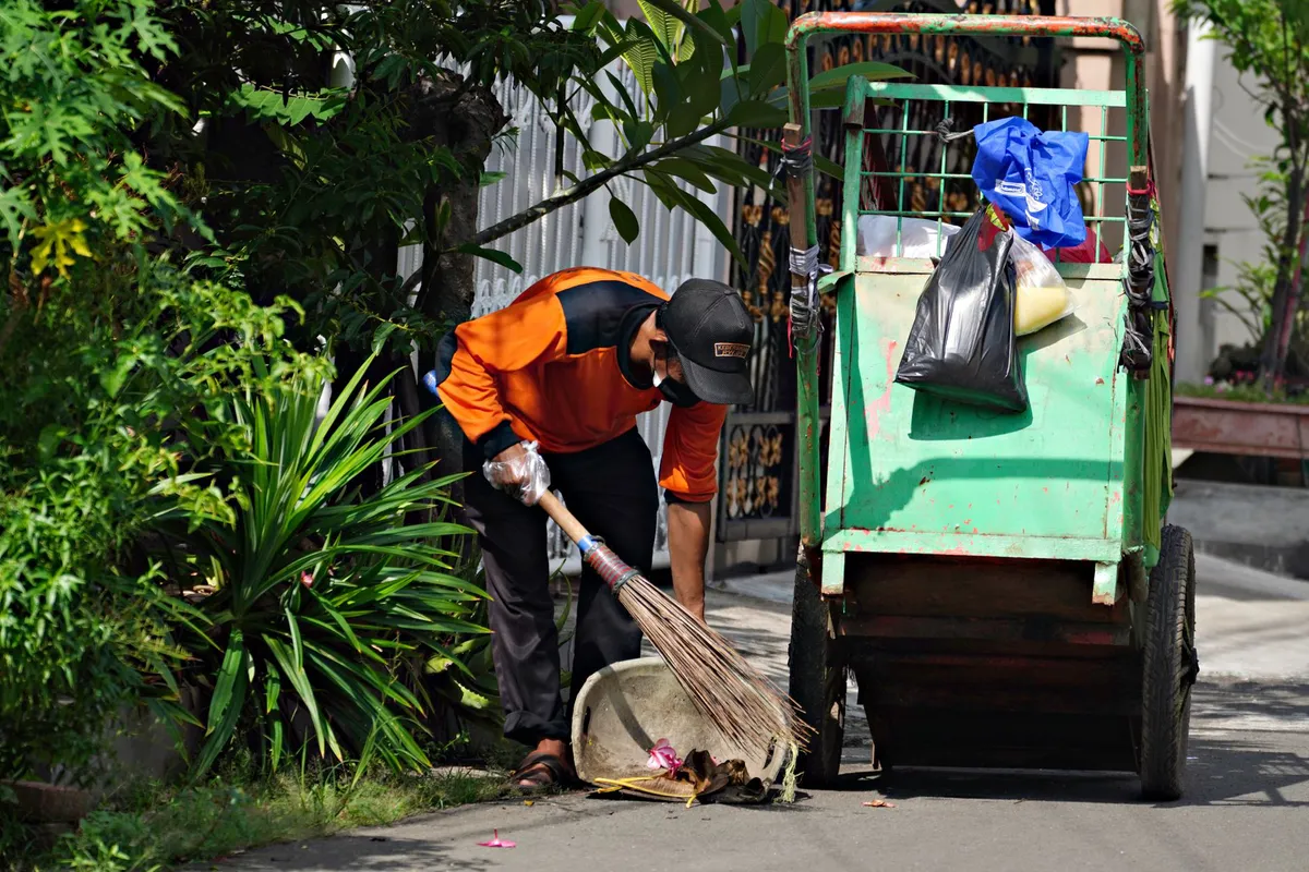 city cleanup efforts