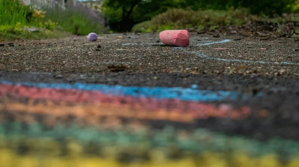 Dispute Over Unauthorized Sidewalk Messaging Highlights Legal Complexities