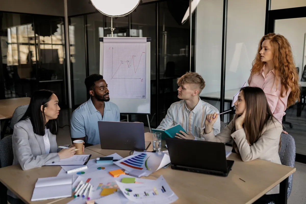 digital marketing team brainstorming