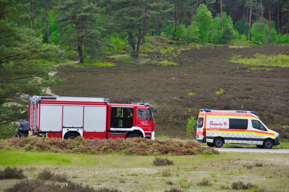 emergency services arriving