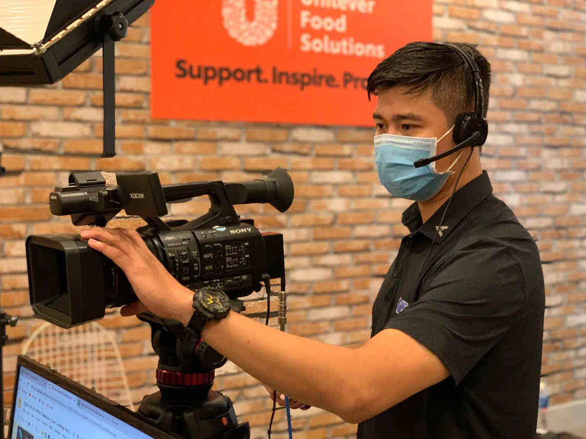 Transforming Plastic Waste into Edible Solutions: The Future of Food Transforming Plastic Waste into Edible Solutions: The Future of Food