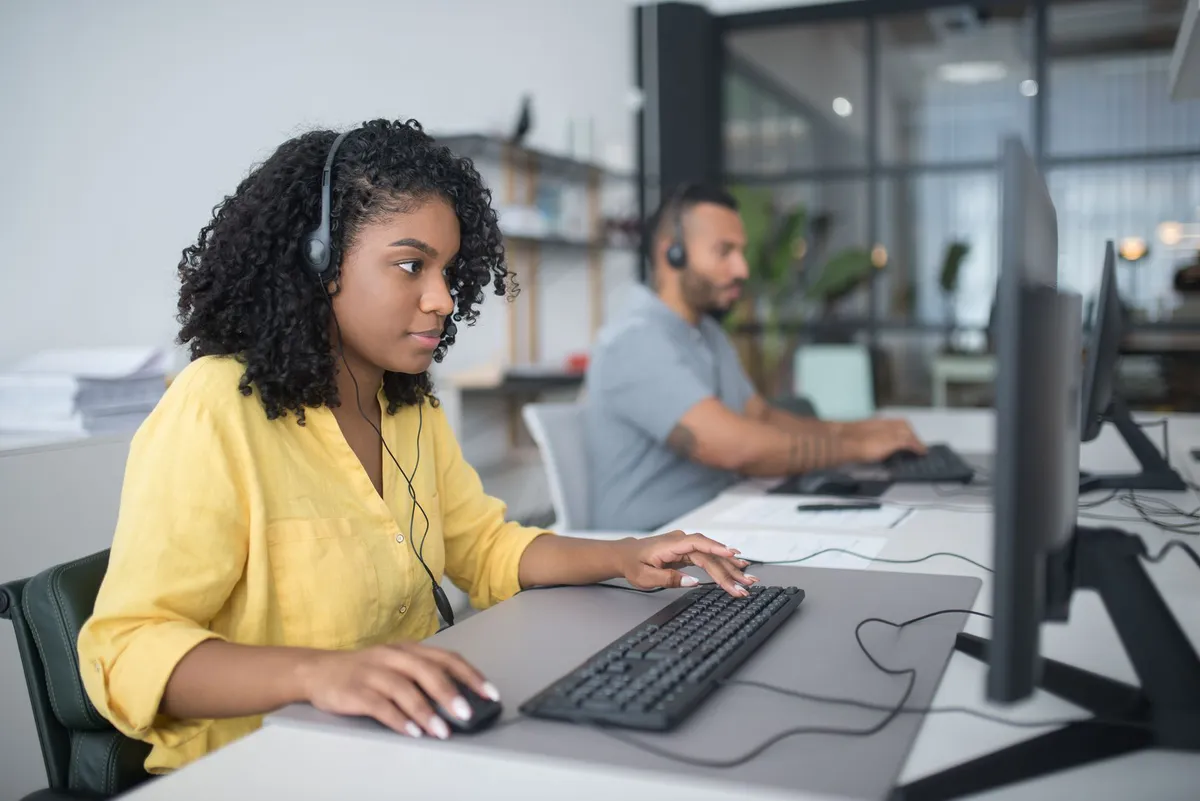 customer service call center
