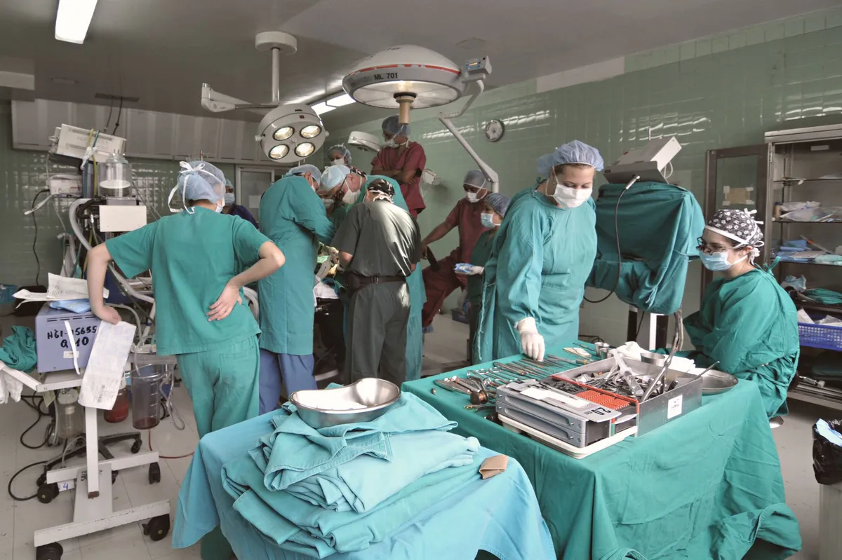 emergency room chaos
