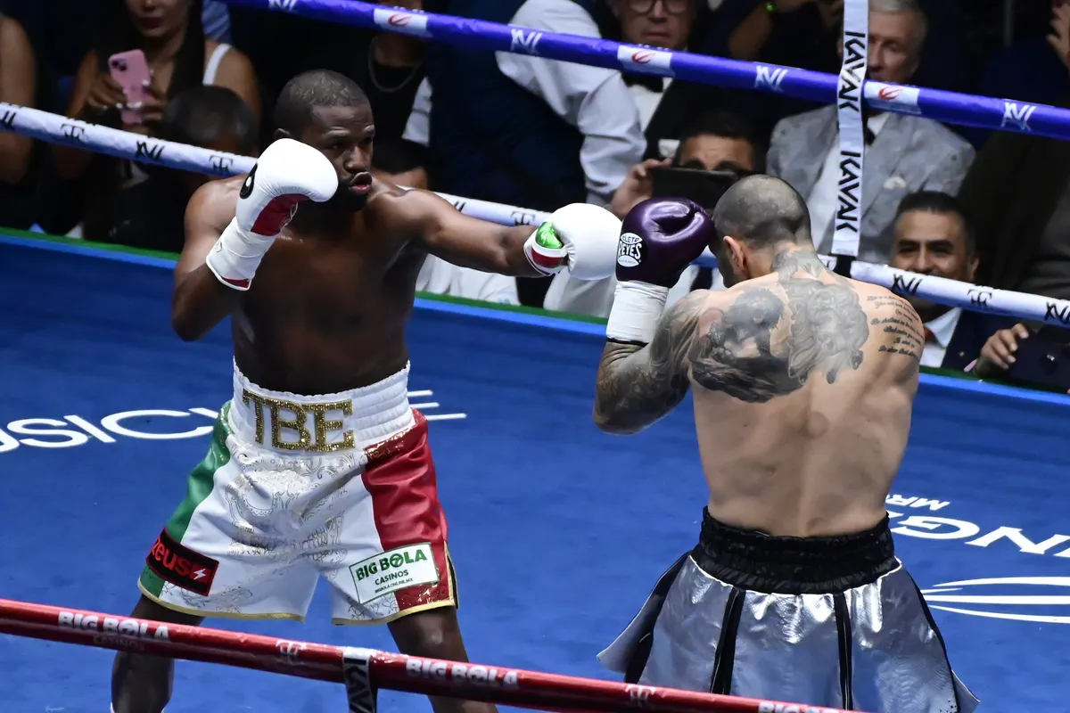 Floyd Mayweather Jr.: From Boxing Champion to Legal Contender Floyd Mayweather Jr.: From Boxing Champion to Legal Contender