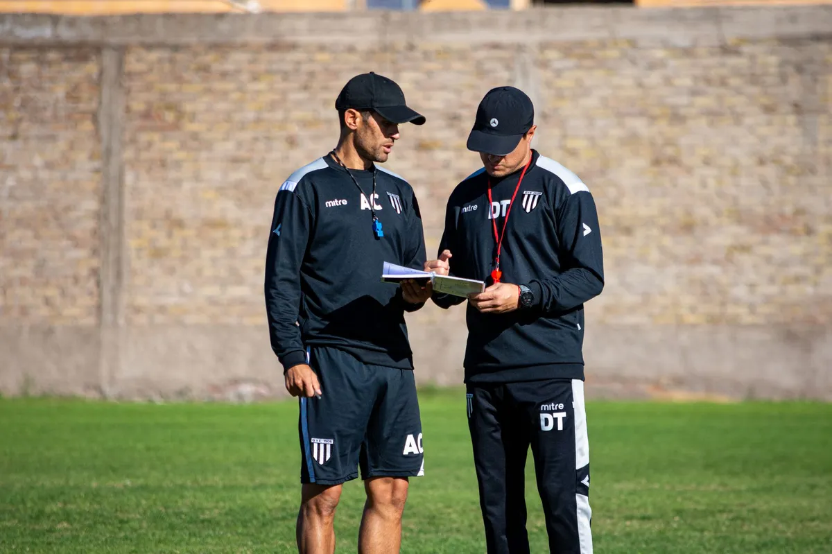 football coach strategizing
