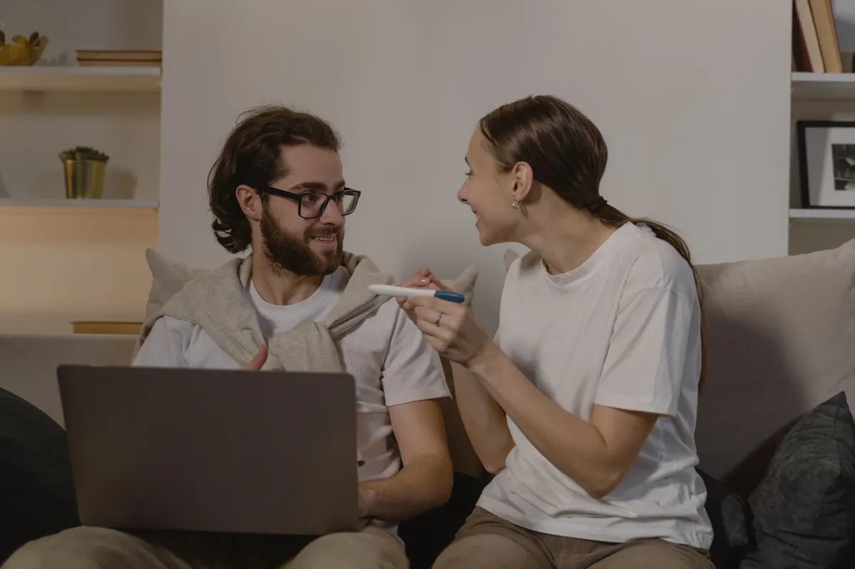 expecting parents discussing results