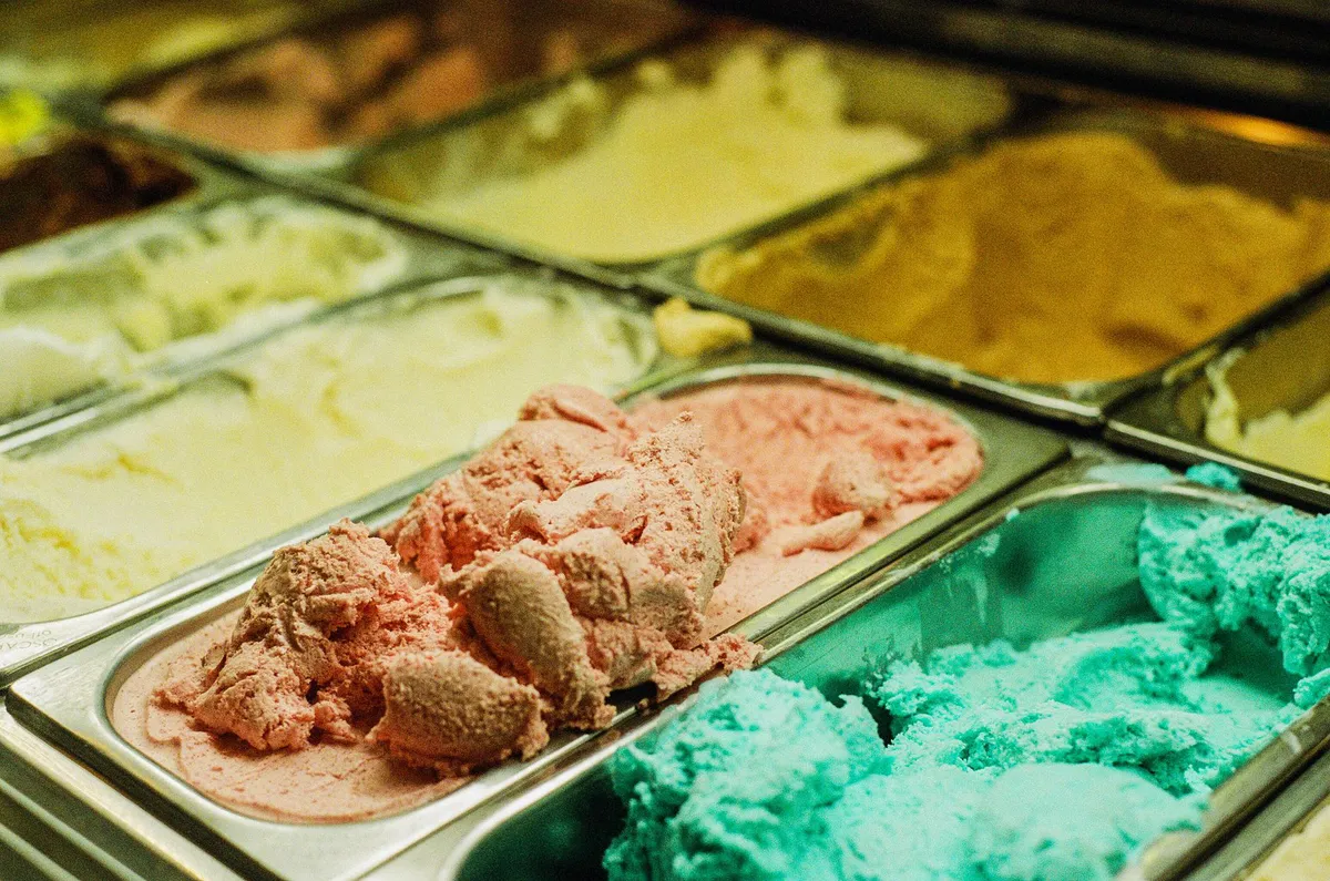 ice cream scoop with flavor options