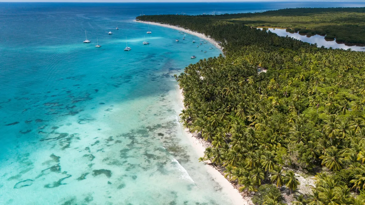 Survivor Contestant Sues for $100 Million After Boating Accident