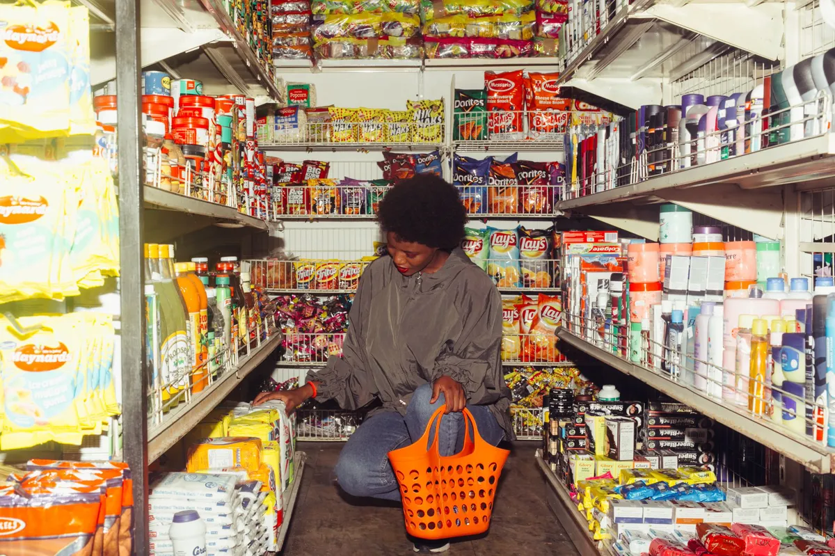 dollar store food shelves