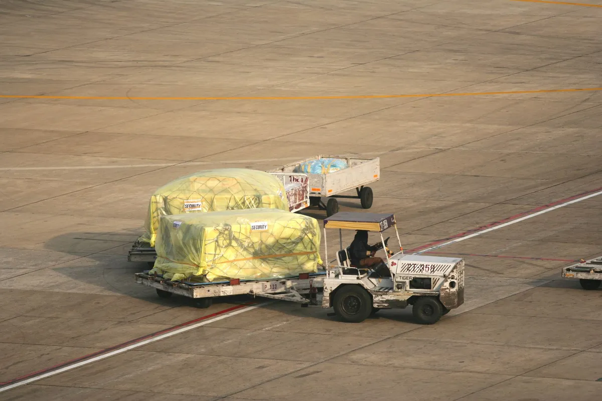 truck cargo secured