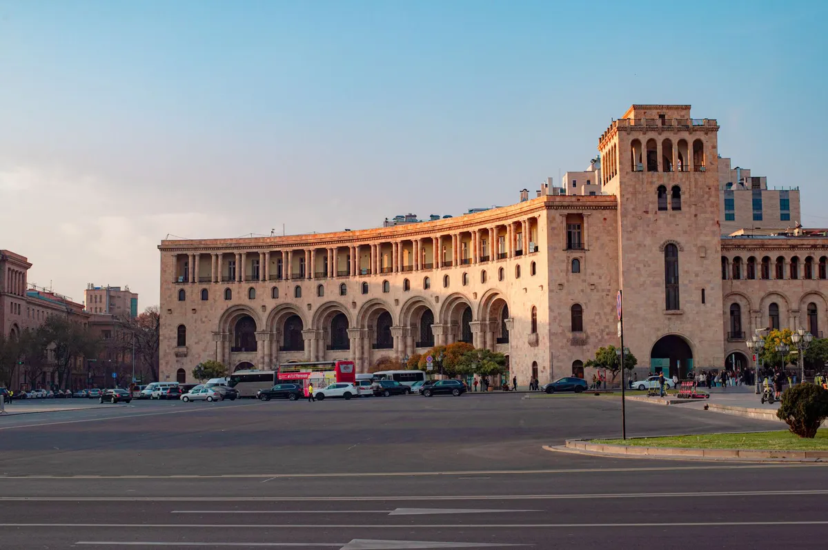 happy expats in Yerevan